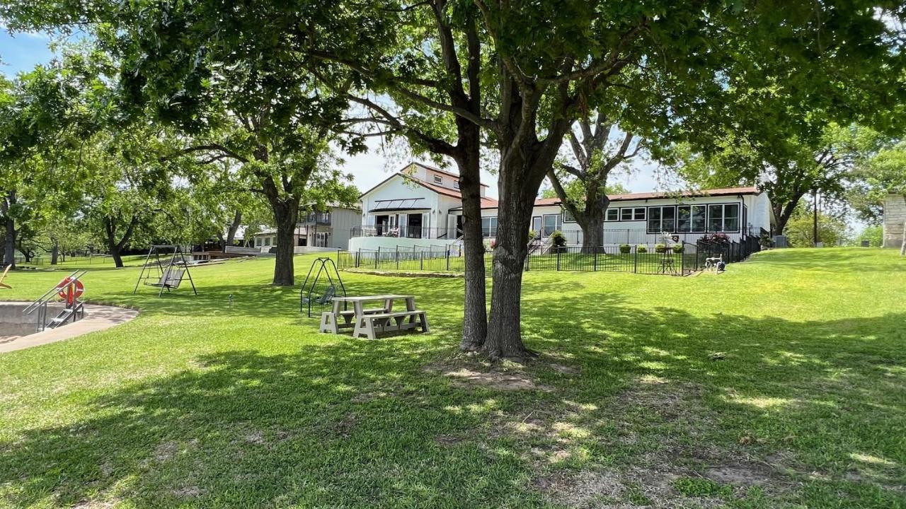 Luxurious Lakehouse With Indoor Pool-Hot Tub-Fire Pit Villa Marble Falls Exterior photo